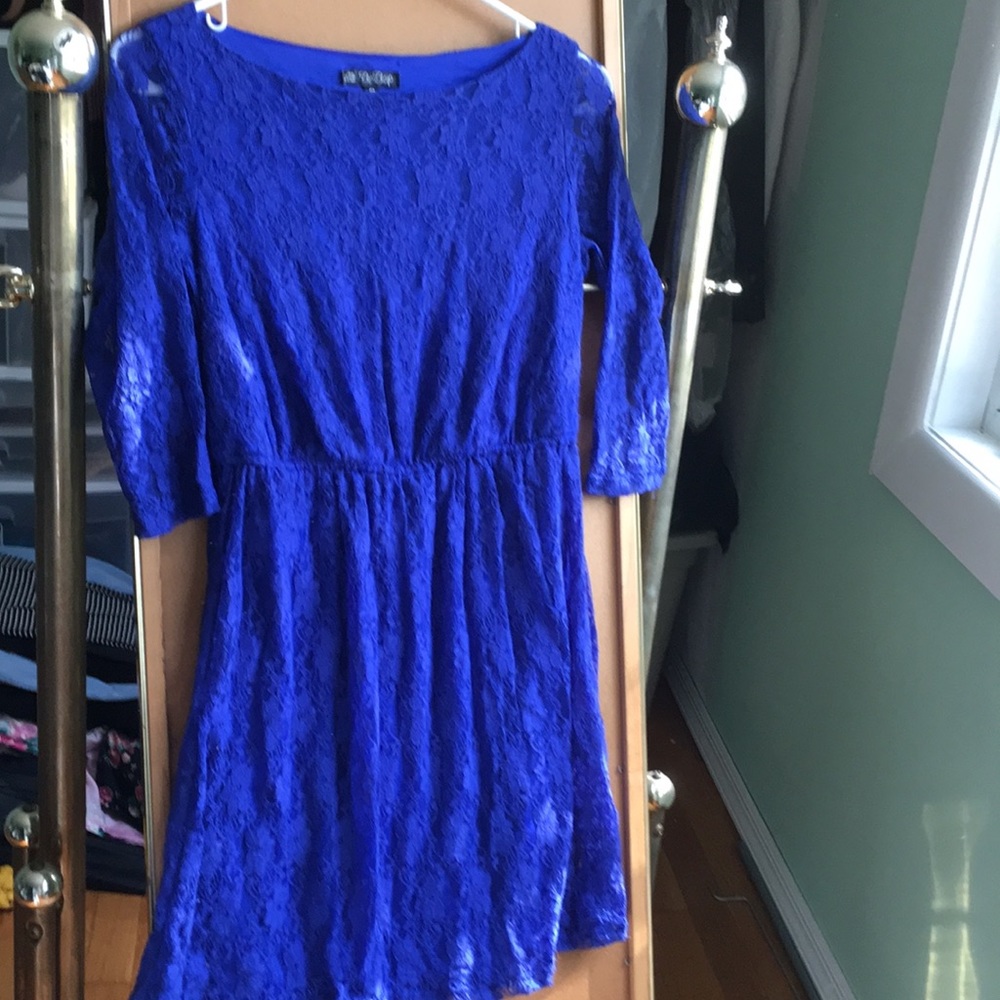Cobalt blue lace dress w boat neck, sheer sleeve